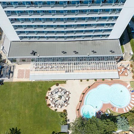 Hermitage Hotel Silvi Marina Exteriör bild